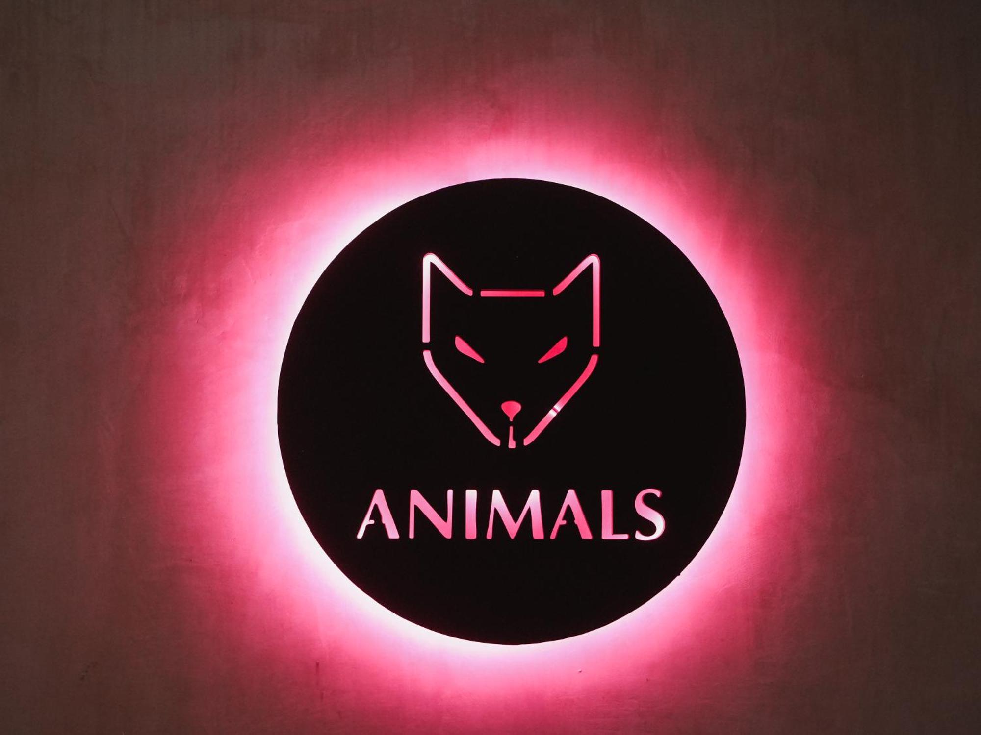 Animals Hotel Ахангама Екстериор снимка